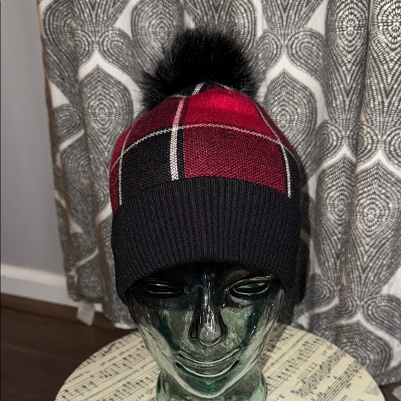Rachel Zoe Red & Black Plaid Beanie - Picture 1 of 5